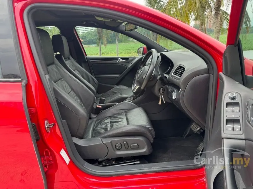 2013 Volkswagen Golf GTI Advanced Hatchback