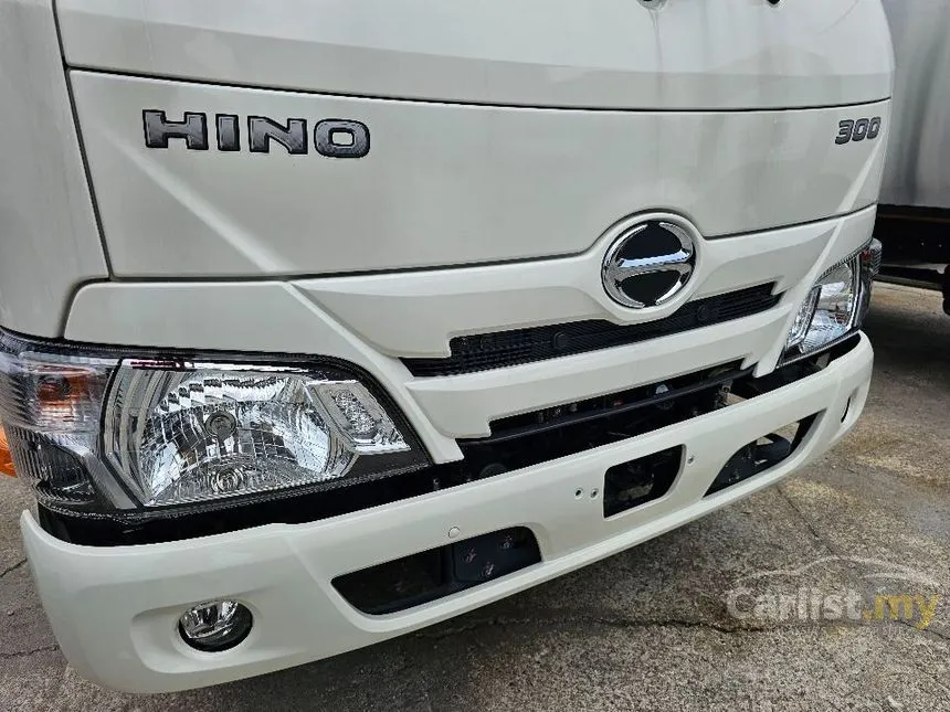 2024 Hino 300 Series Lorry