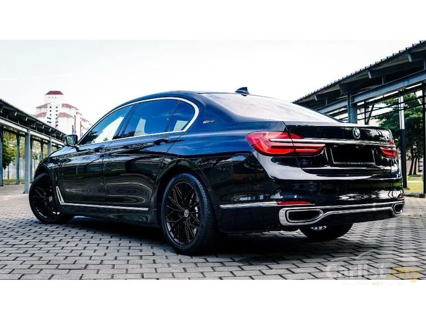 2019 BMW 740Le xDrive Sedan