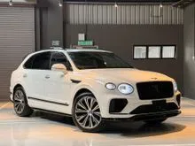 2021 BENTLEY BENTAYGA 4.0 SUV - LOW MILEAGE, BROWN & WHITE TWO TONE INTERIOR, MULLINER SPEC
