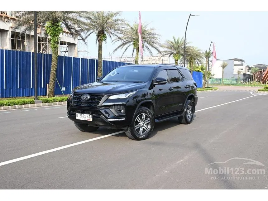 2023 Toyota Fortuner G 4X2 SUV