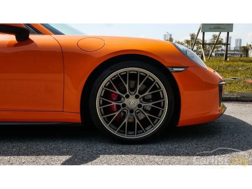 2016 Porsche 911 Carrera Coupe