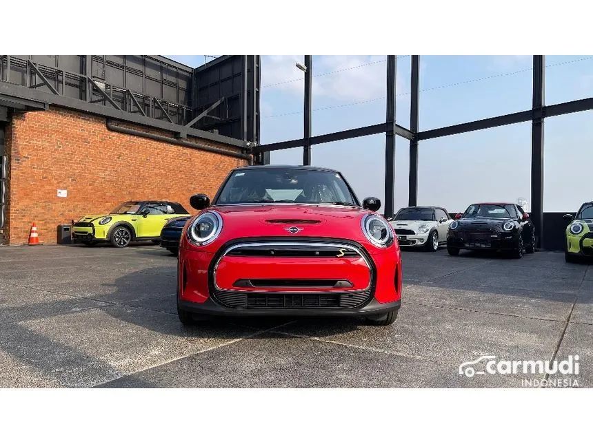 2024 MINI Cooper S Electric Level 3 Hatchback