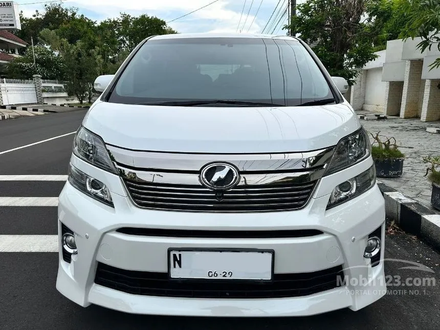 2014 Toyota Vellfire ZG MPV