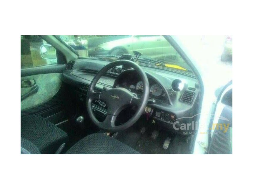 Perodua Kancil 2002 660 EX 0.7 in Melaka Manual Hatchback White for RM