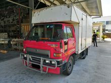 STOCK CLEARANCE - SELLING CHEAP DAIHATSU V58 1 TON BOX VAN EXCELLENT CONDITION