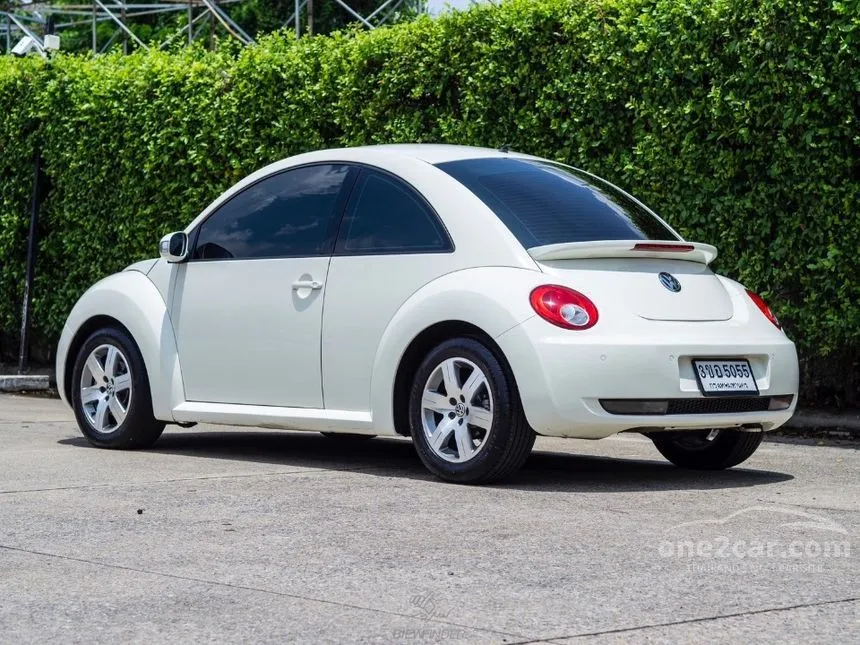2009 Volkswagen New Beetle A4 Hatchback