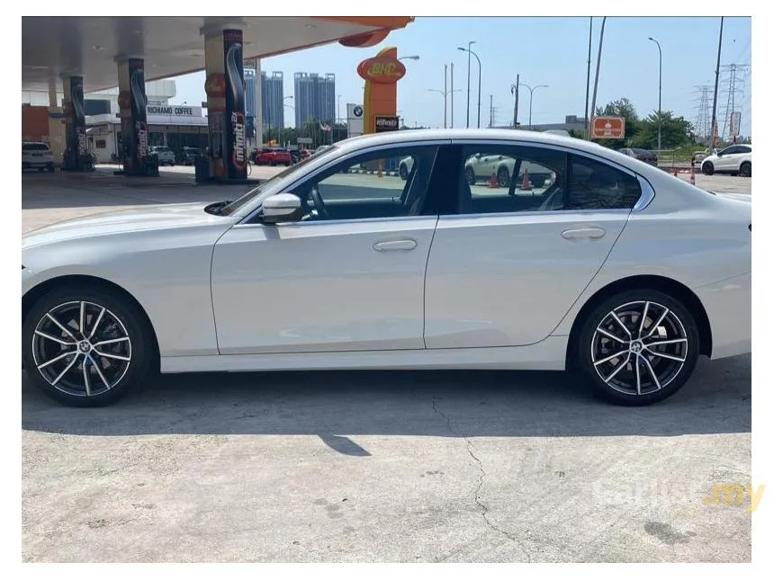 2025 BMW 320i Sport Sedan