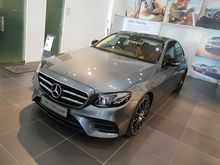Mercedes-Benz E300 AMG Line