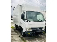 2013 Hino 300 Series 4.0 WU302R-HKMLHD3-UBS Lorry