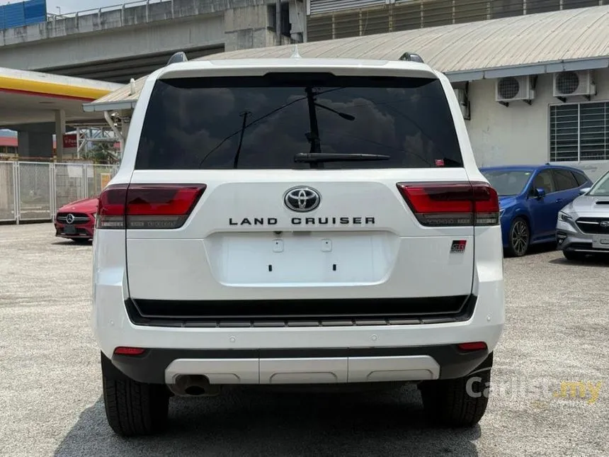 2025 Toyota Land Cruiser J300 ZX SUV