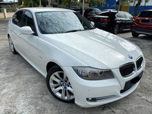 2011 BMW 320i 2.0 LCi SE Sports Sedan