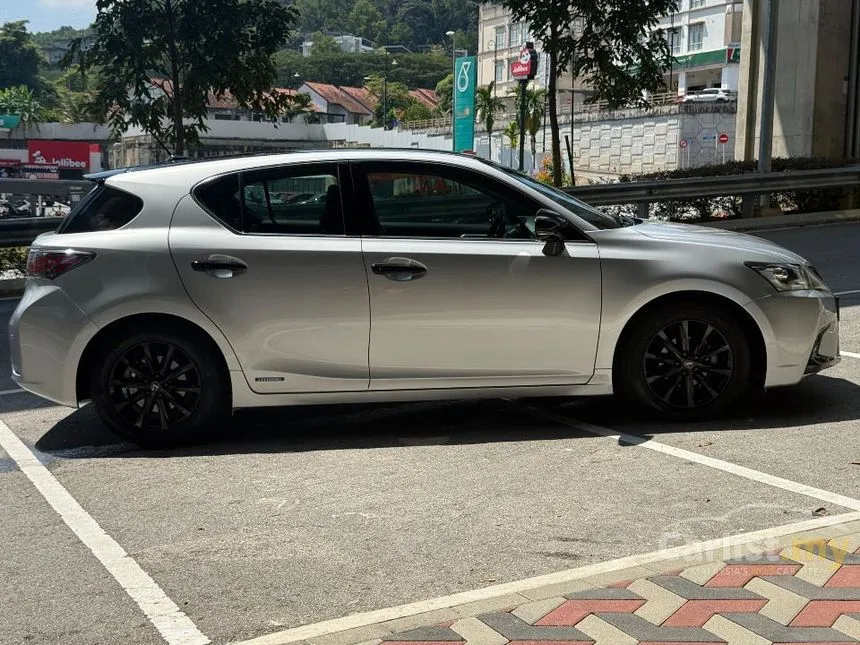 2013 Lexus CT 200h F Sport Hatchback