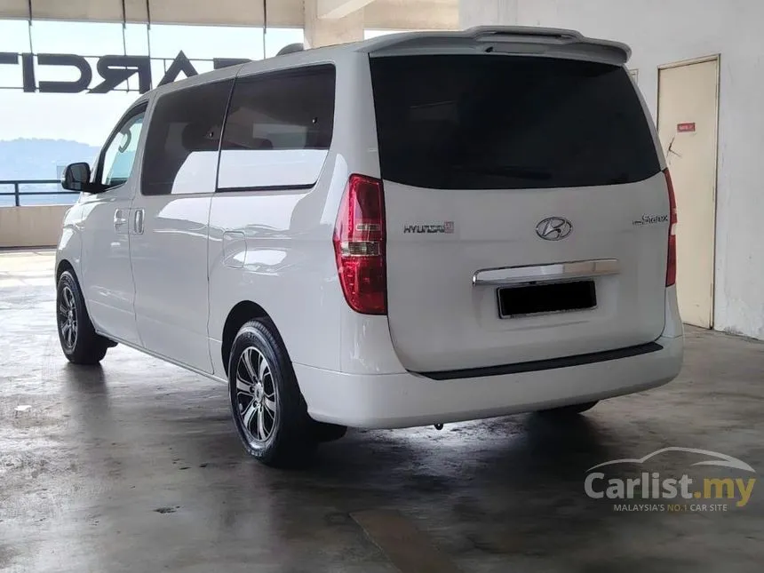 2019 Hyundai Grand Starex Executive MPV