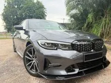 2022 BMW 320i 2.0 FULLY M-SPORT F.S.R BY BMW , UNDER WARRANTY TIL 2026 , MEMORY SEAT , PADDLE SHIFT , WIRELESS CHARGING