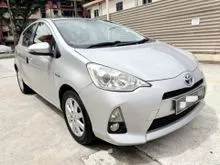 2012 Toyota Prius C 1.5 A Hybrid Carking