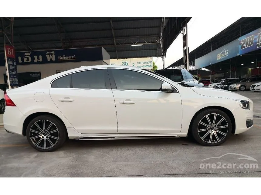 2016 Volvo S60 T5 Sedan