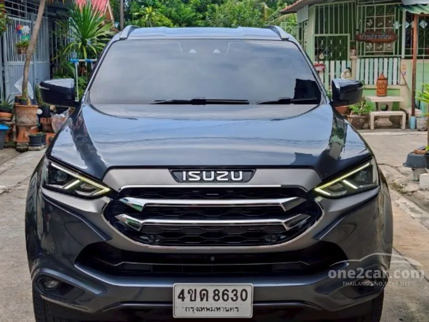 2021 Isuzu MU-X Ultimate SUV