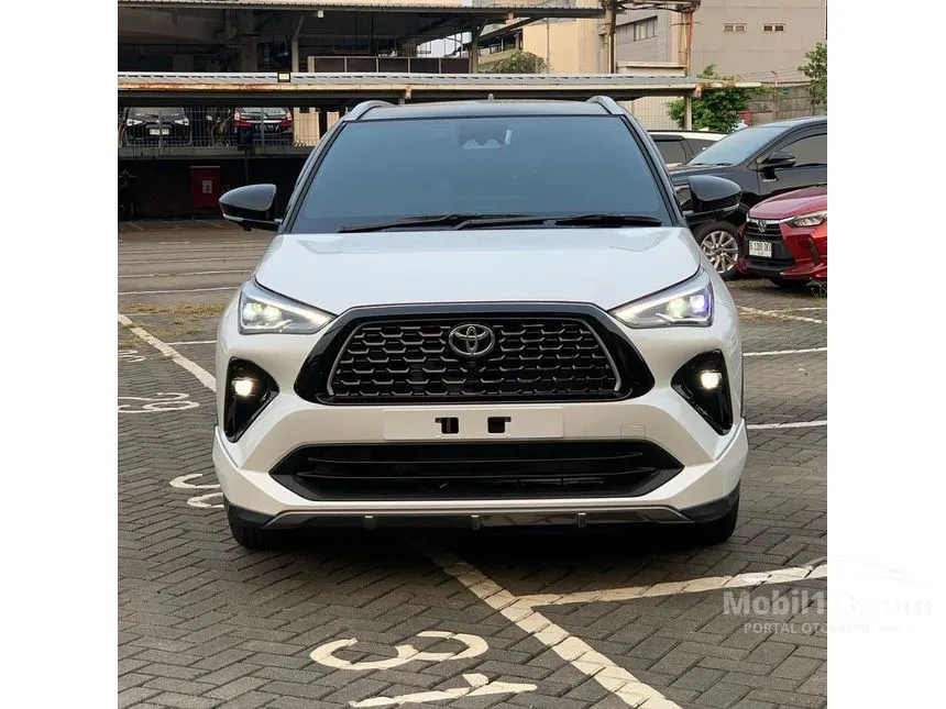 Jual Mobil Toyota Yaris Cross 2023 S HEV GR Parts Aero Package 1.5 di Jawa Timur Automatic Wagon Coklat Rp 420.000.000