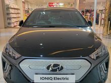Promo spektakuler Hyundai Ioniq Pelopor Mobil Full Electrik pertama di Indonesia Free Wallmount charger senilai 30 jt