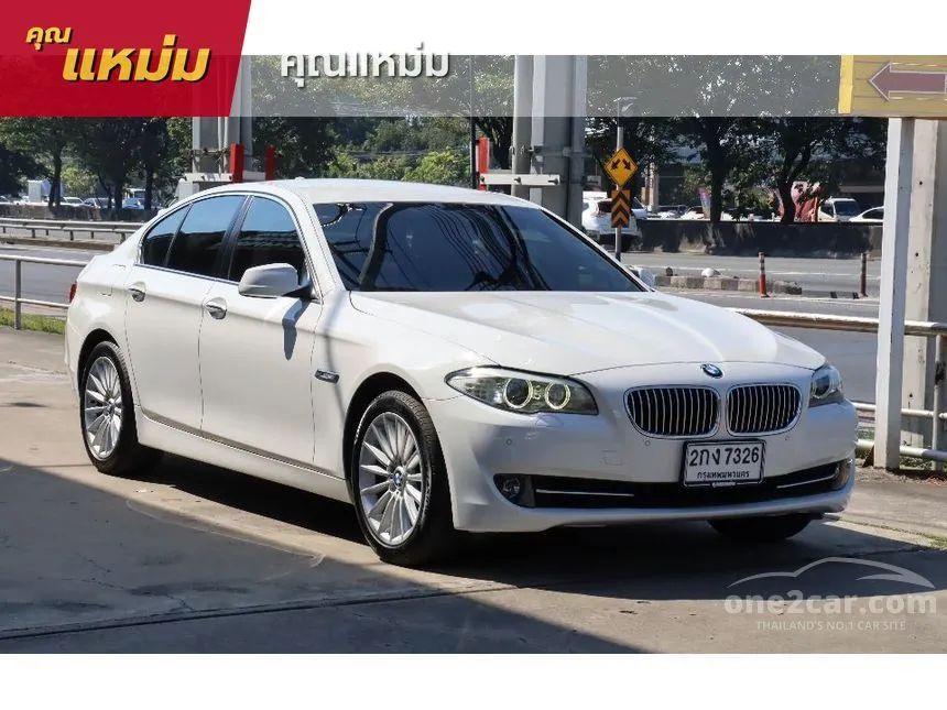 2013 BMW 528i Sedan
