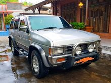 2001 Nissan Terrano 2.4 Kingsroad F1 SUV
