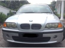 2001 BMW 318i 1.9 Sedan (A)