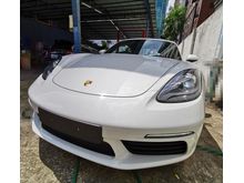2017 Porsche 718 2.0 Cayman VERY NICE