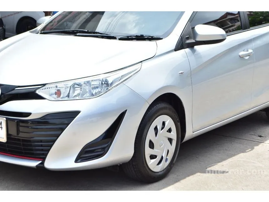 2020 Toyota Yaris Ativ Entry Sedan