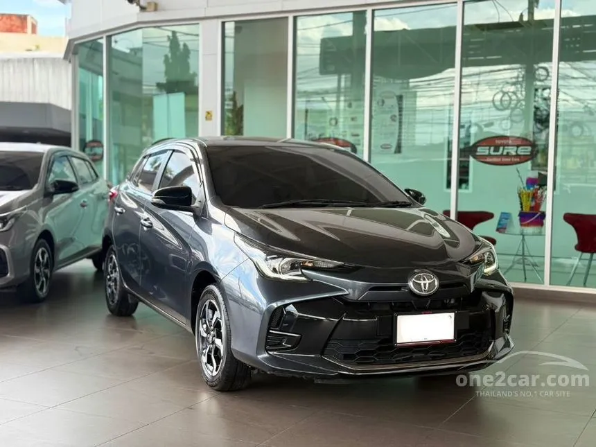 2023 Toyota YARIS Smart Hatchback