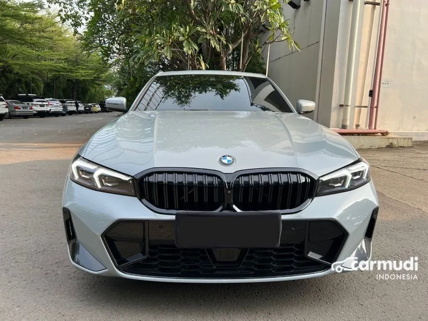 2024 BMW 330i M Sport Pro Sedan
