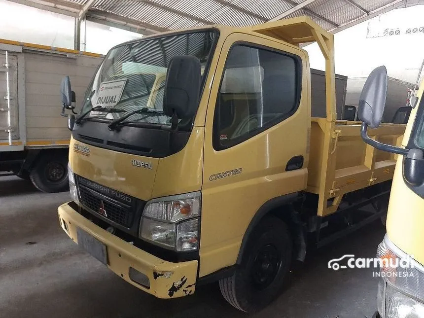 2014 Mitsubishi Colt Trucks