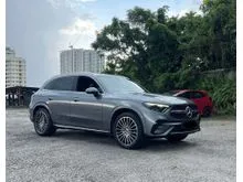 2023 Mercedes-Benz GLC300 2.0 4MATIC AMG Line SUV /1 Owner/Low Mileage/Condition like New/Under Warranty/Full Service Record/AMG Line