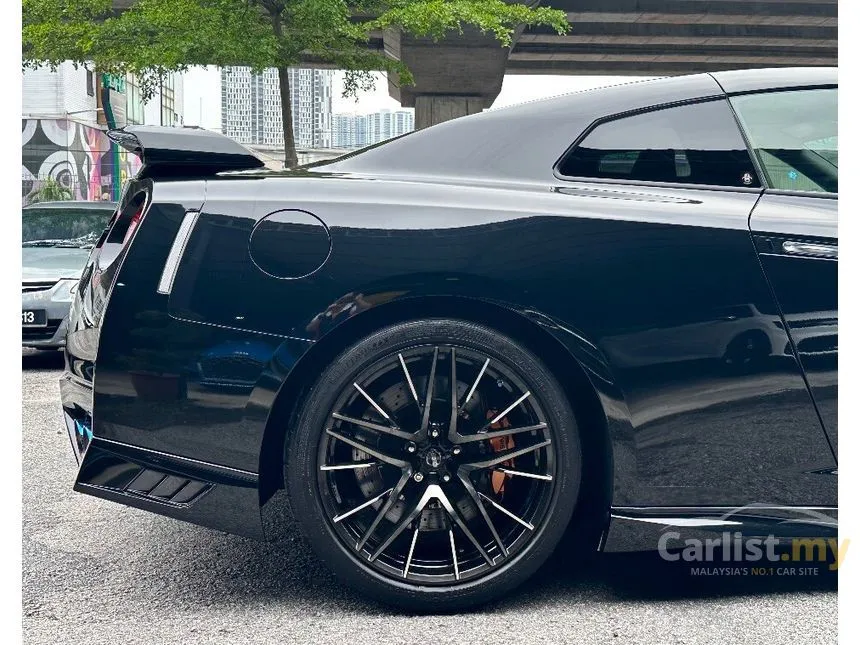 2019 Nissan GT-R Premium Edition Coupe