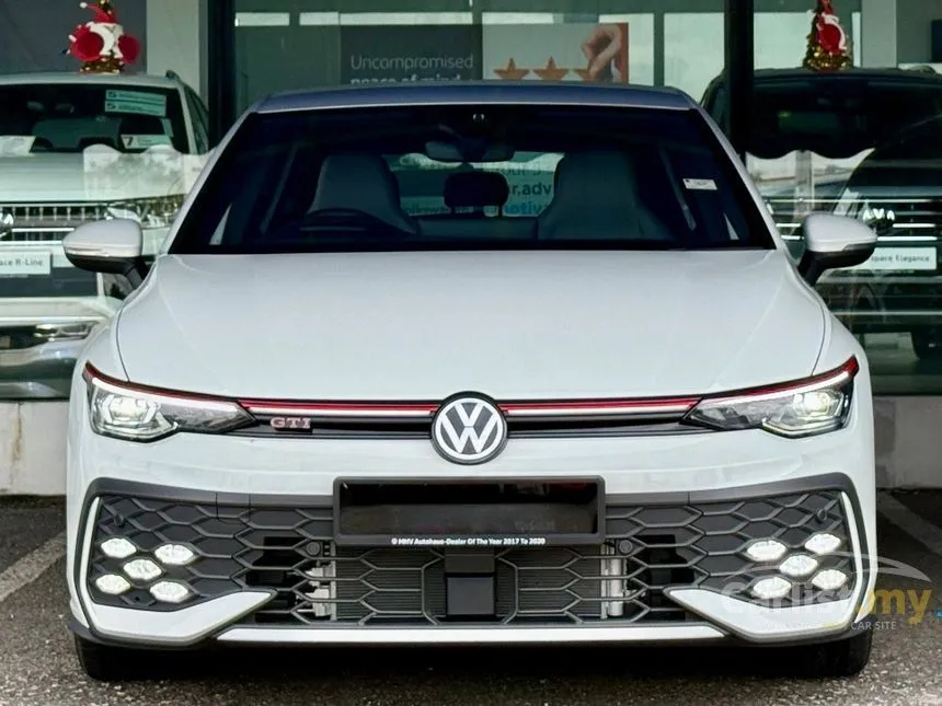 2025 Volkswagen Golf GTI IQ.Drive Hatchback