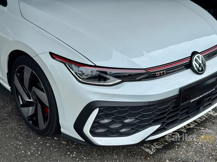 2025 Volkswagen Golf GTI IQ.Drive Hatchback