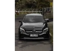 2019 Mercedes-Benz C300 2.0 AMG Line Sedan EQ-Boost (Faktur 2020) Black on Black Odo 50 Rb (TERMURAH)