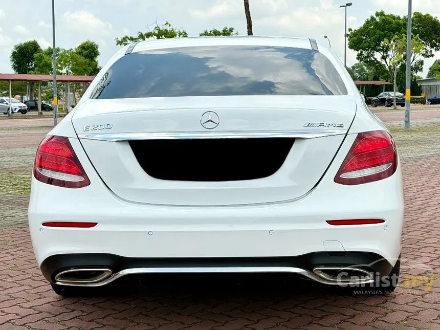 2016 Mercedes-Benz E200 AMG Sedan