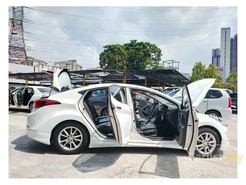 2015 Hyundai Elantra EX Sedan