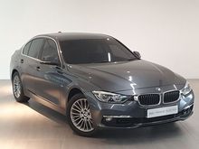 2019 BMW 318i 1.5 Luxury Sedan