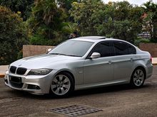 2010 BMW 325i 2.5 Sport Sedan