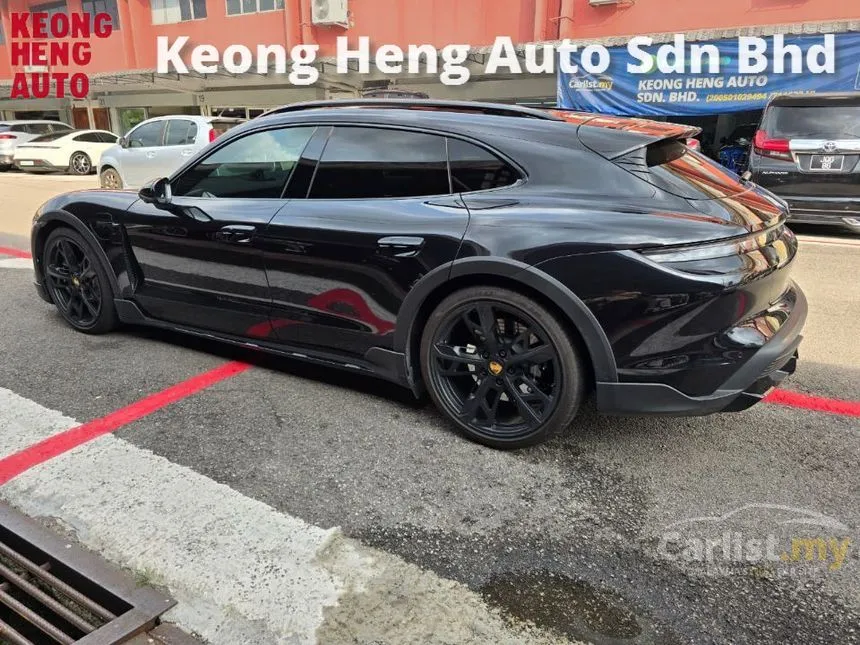 2023 Porsche Taycan Turbo Cross Turismo Wagon