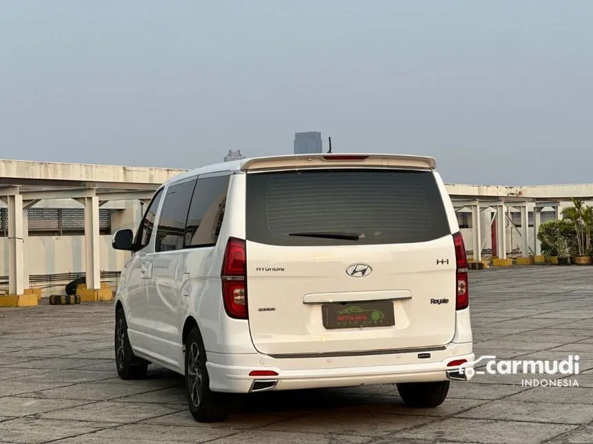 2019 Hyundai H-1 Royale MPV