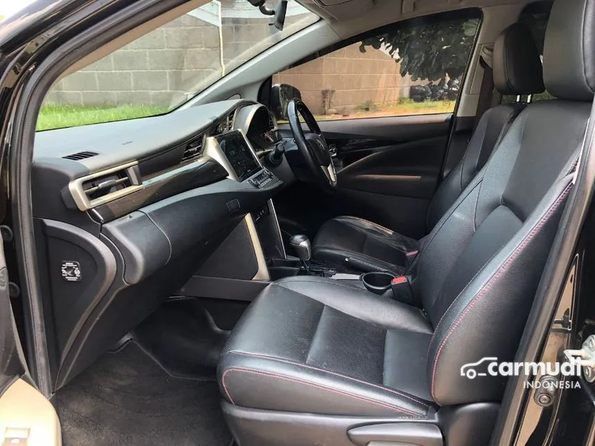 2021 Toyota Kijang Innova Venturer MPV