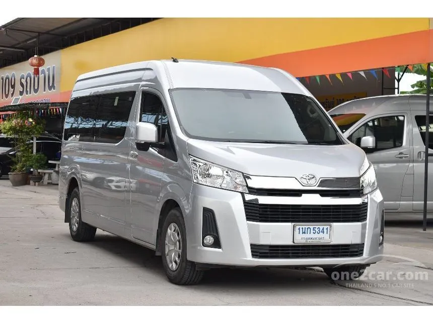 2020 Toyota Commuter Van