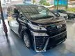 Recon 2020 Toyota Vellfire 2.5 Z Golden Eyes MPV # GRADE 4.5, 3 EYE LED, ROOF MONITOR, POWER BOOT