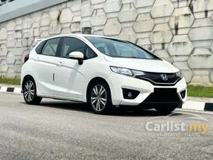 2015 Honda Jazz 1.5 V Hatchback