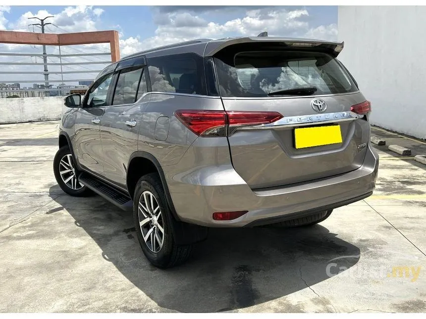 2016 Toyota Fortuner V SUV