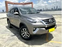 2016 Toyota Fortuner 2.7 V SUV (A) 5 YEARS WARRANTY
