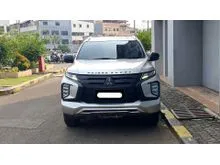 2021 Mitsubishi Pajero Sport 2.4 Dakar 4x2 SUV silver km 21 ribuan pajak panjang